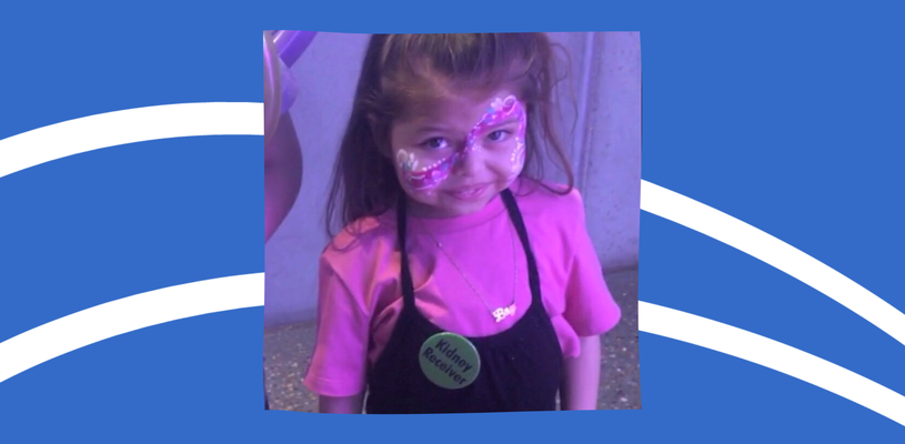 Bay wearing her kidney receiver badge