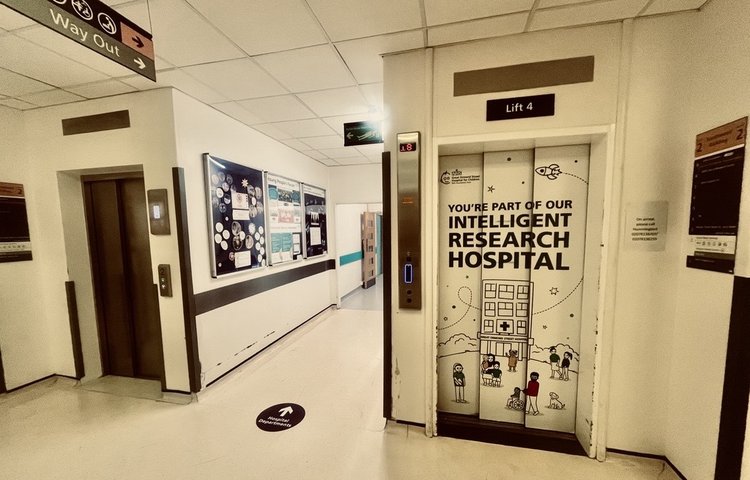 Lifts that lead up to the NIHR GOSH CRF